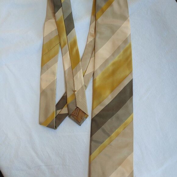 Today's Man Men's Gold/Taupe Multicolor 100% Silk Handmade Made In Italy Tie - Picture 1 of 4